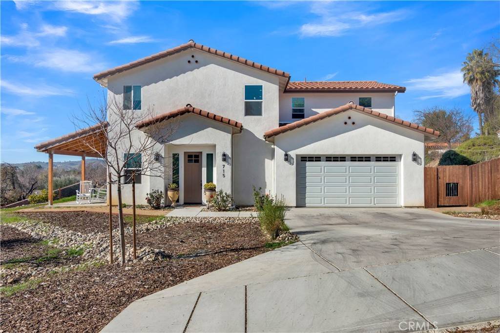 Paso Robles, CA 93446,715 Orchard DR