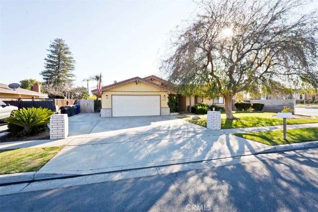 Bakersfield, CA 93308,8009 Kimberly AVE