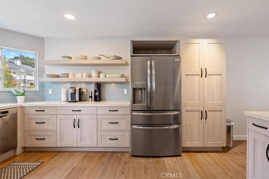 172 Bayshore DR Morro Bay, CA 93442