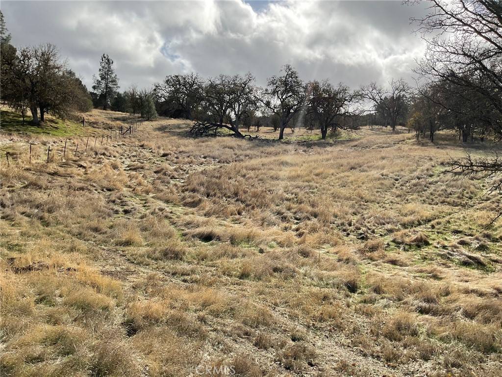 Creston, CA 93432,0 Golden Pond Rd.