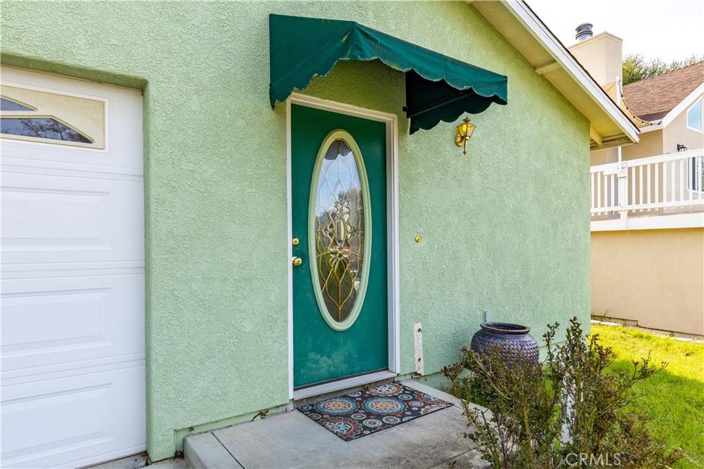 Paso Robles, CA 93446,5018 Bluebird LN