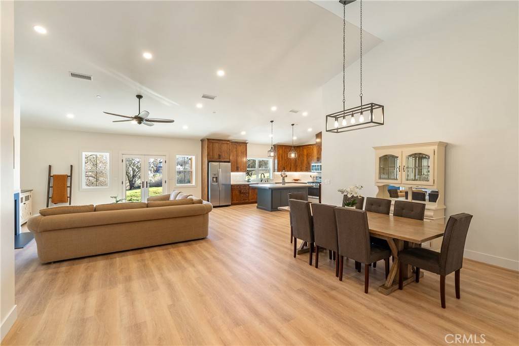 Templeton, CA 93465,417 Cayucos AVE