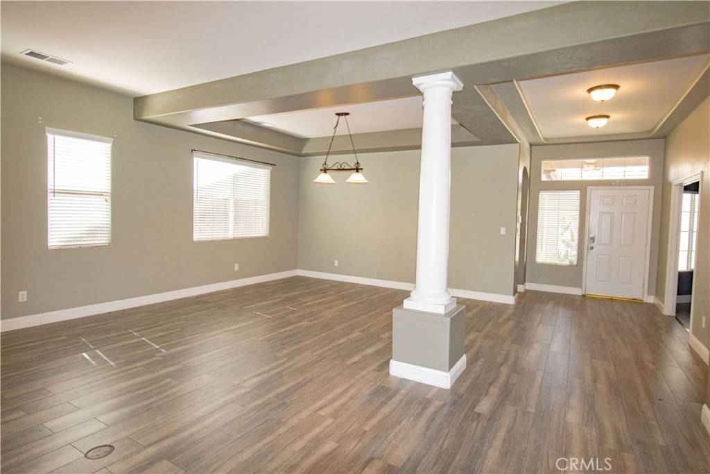 Bakersfield, CA 93312,6904 Savannah Falls DR