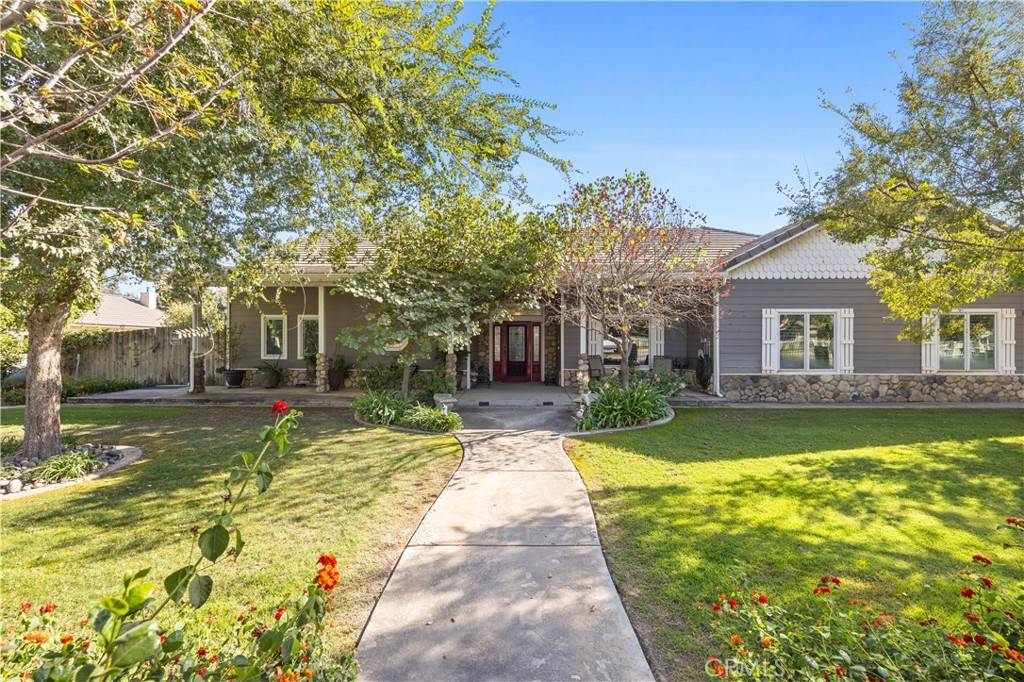 Bakersfield, CA 93313,1523 Kuhio ST