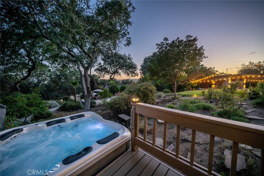 1105 Spanish Camp RD Paso Robles, CA 93446