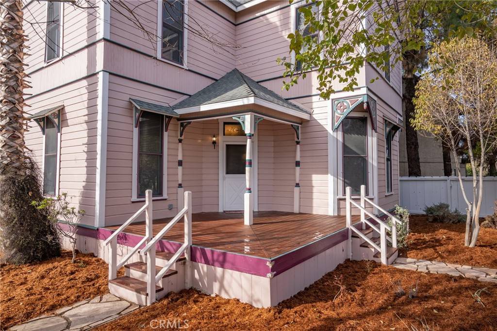 Paso Robles, CA 93446,1803 Pine ST