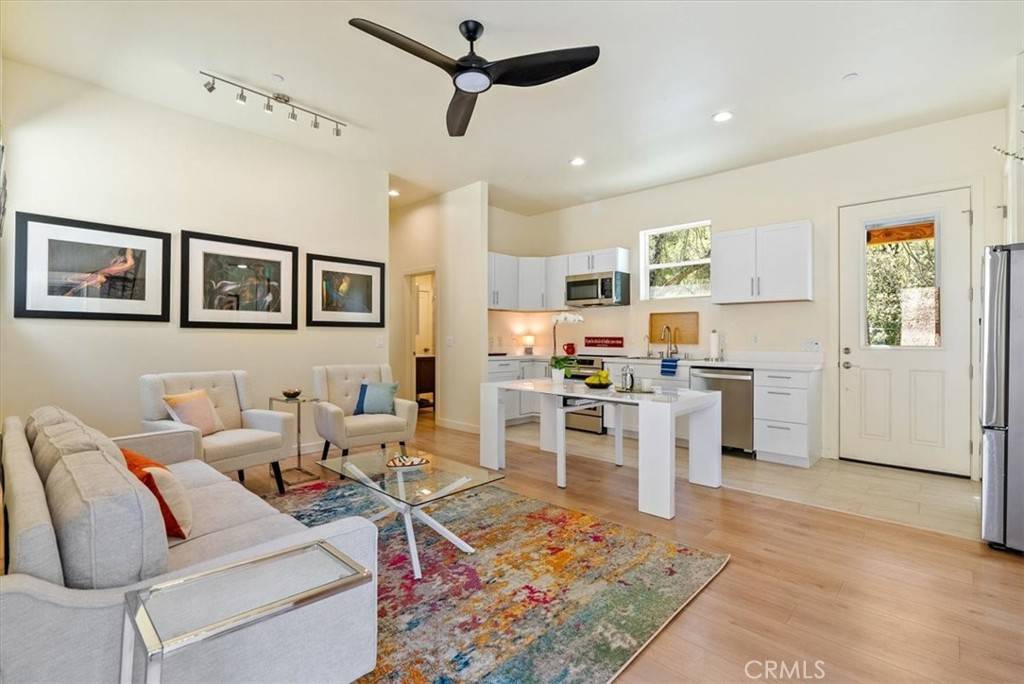 1530 Peachy Canyon RD Paso Robles, CA 93446