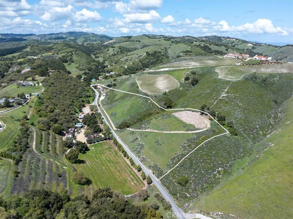 Paso Robles, CA 93446,1530 Peachy Canyon RD