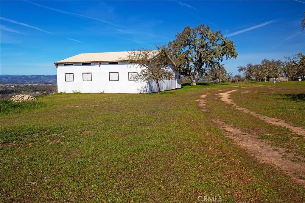 930 Windwood RD Paso Robles, CA 93446