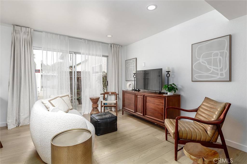 Cambria, CA 93428,2650 Main ST #3