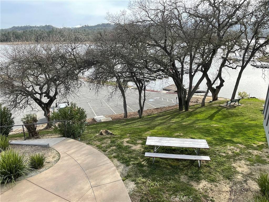 Bradley, CA 93426,2532 Anchor CIR