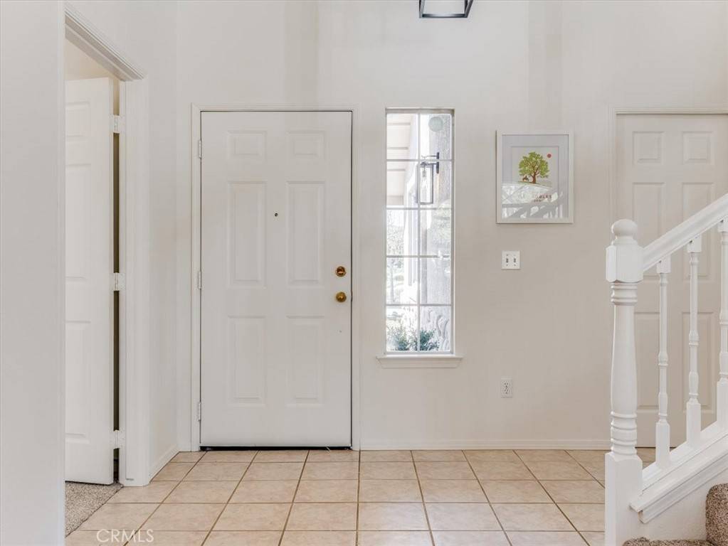 Paso Robles, CA 93446,136 Riverbank LN