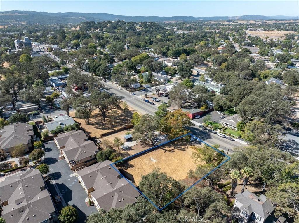 Templeton, CA 93465,93 S Main ST
