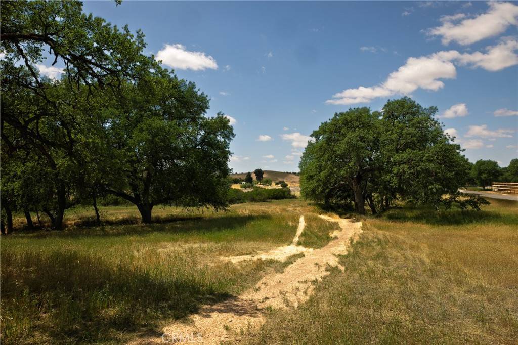 Paso Robles, CA 93446,7 Geneseo RD