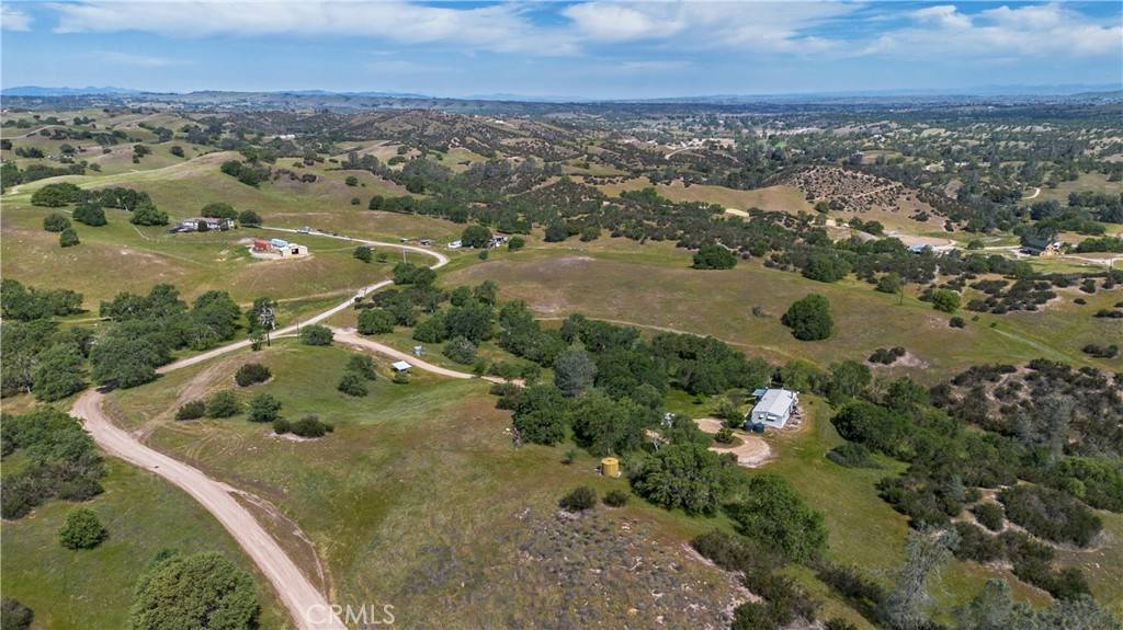 Creston, CA 93432,4206 Calf Canyon Hwy 58