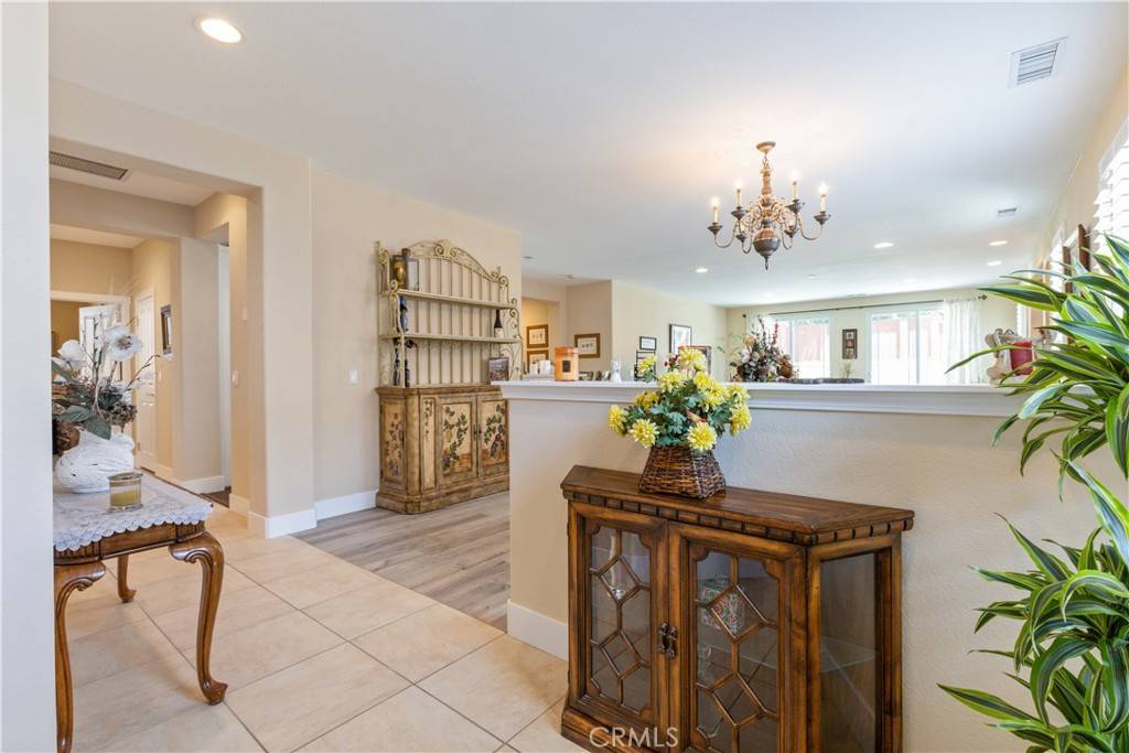 2747 Traditions Loop Paso Robles, CA 93446