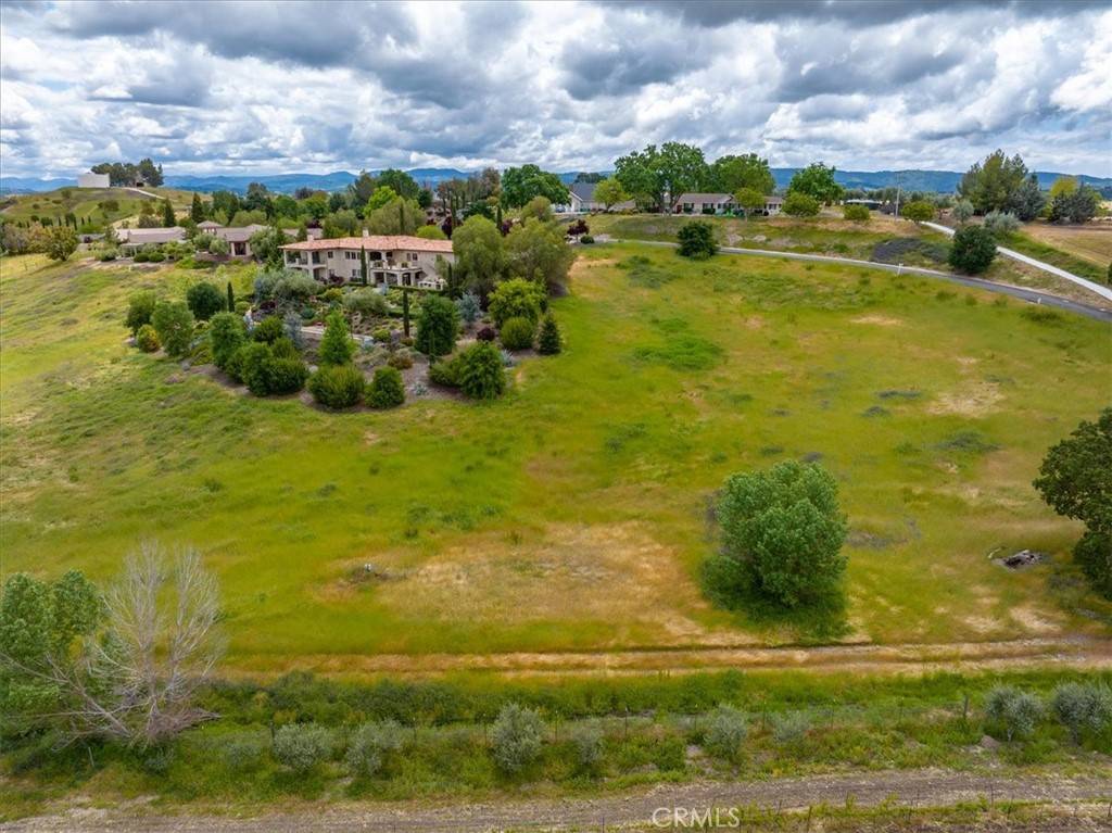 2230 Del Sol PL Paso Robles, CA 93446
