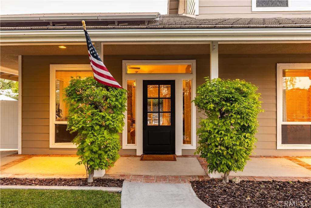 Paso Robles, CA 93446,1307 Crown WAY