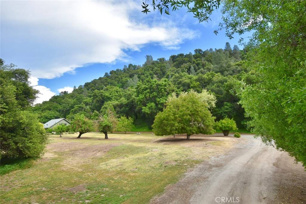 Santa Margarita, CA 93453,6445 Parkhill RD