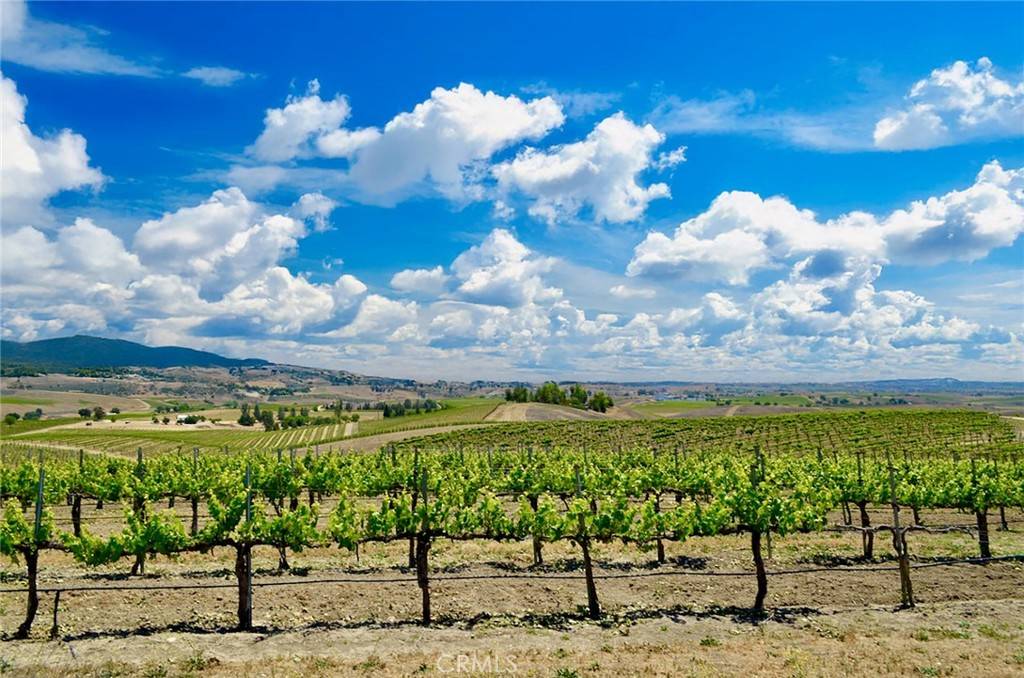San Miguel, CA 93451,6320 Von Dollen RD