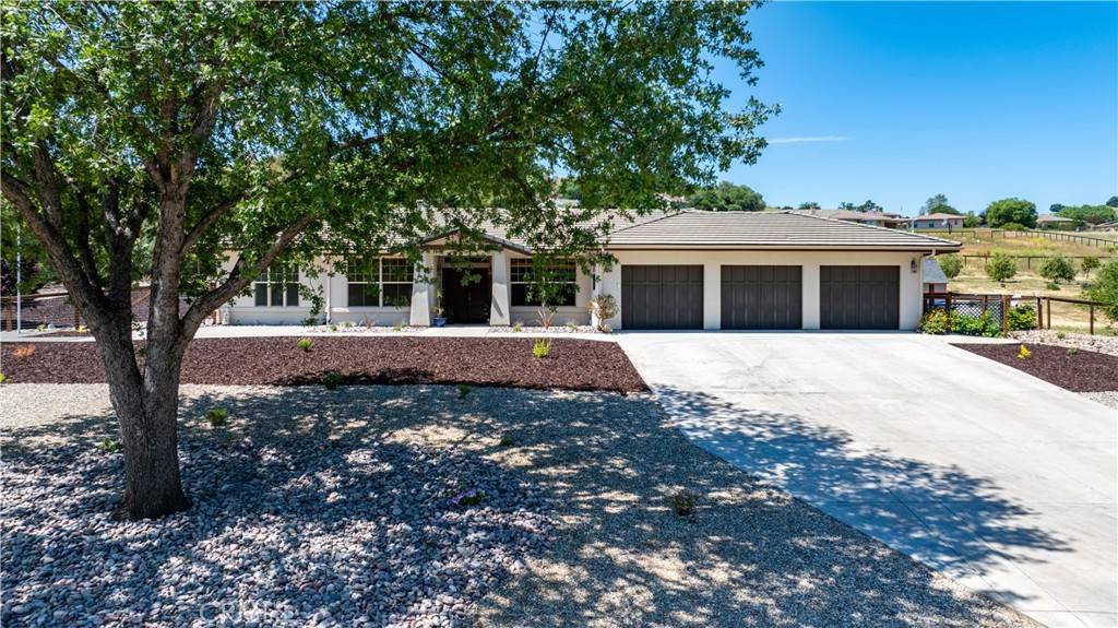 Paso Robles, CA 93446,9947 Flyrod DR