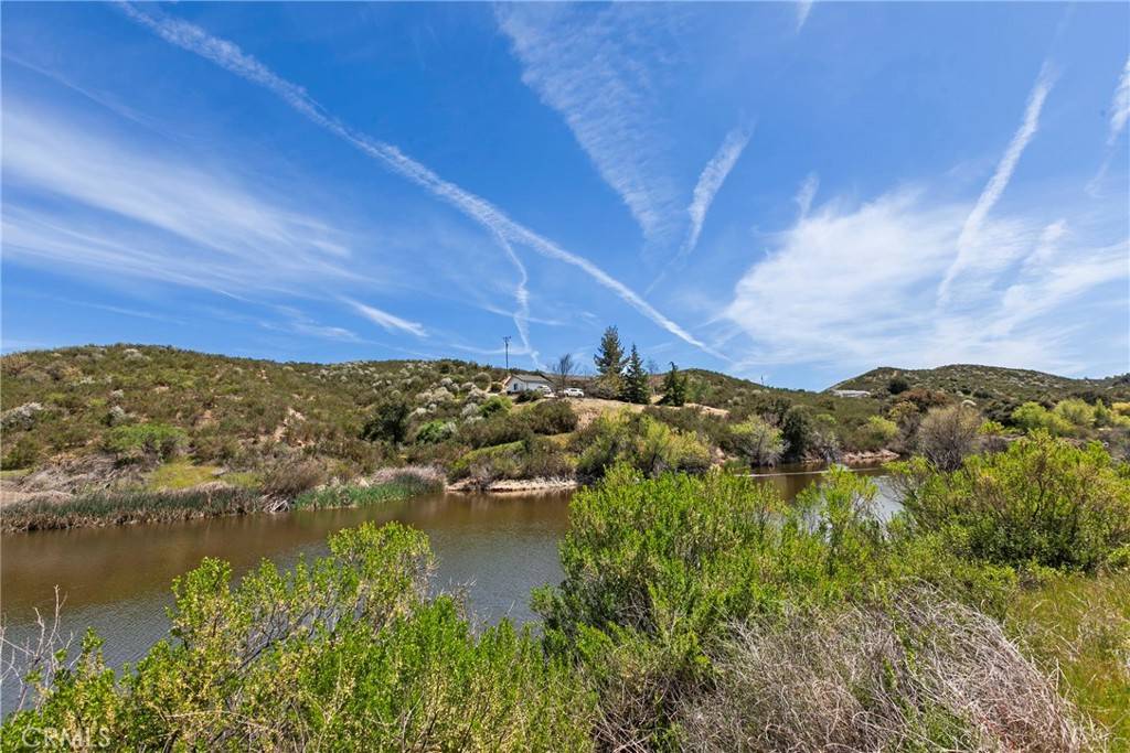 Creston, CA 93432,3770 Blue Ridge RD