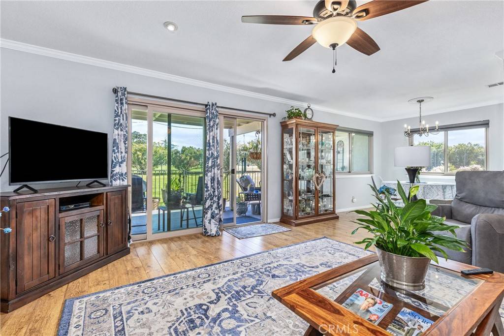 Paso Robles, CA 93446,116 Flag WAY #A