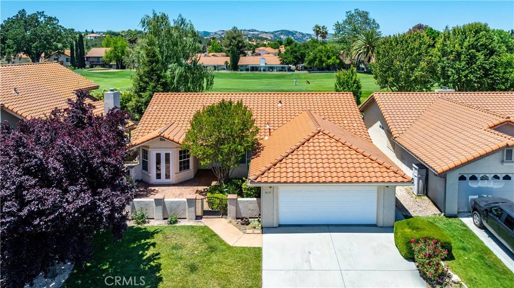 Paso Robles, CA 93446,917 Saint Ann