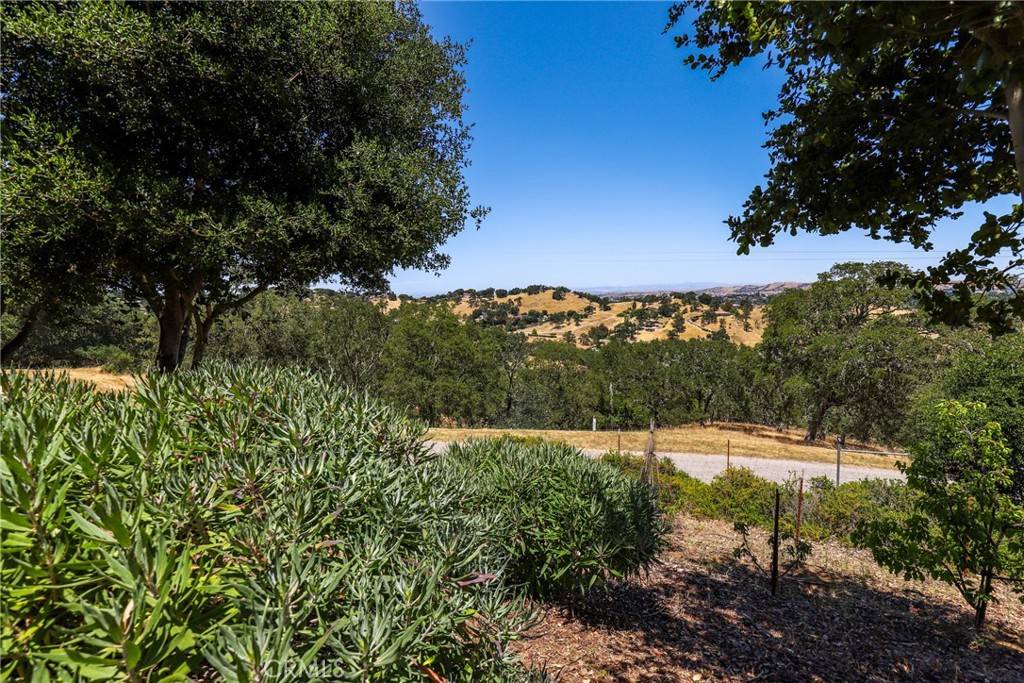 10755 Santa Ana RD Atascadero, CA 93422