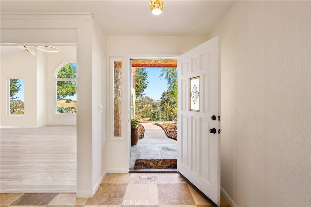 10755 Santa Ana RD Atascadero, CA 93422