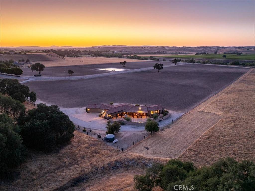 San Miguel, CA 93451,5085 Martingale CIR