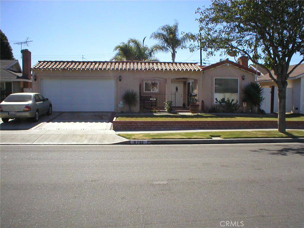 Huntington Beach, CA 92647,6792 S OXFORD DR