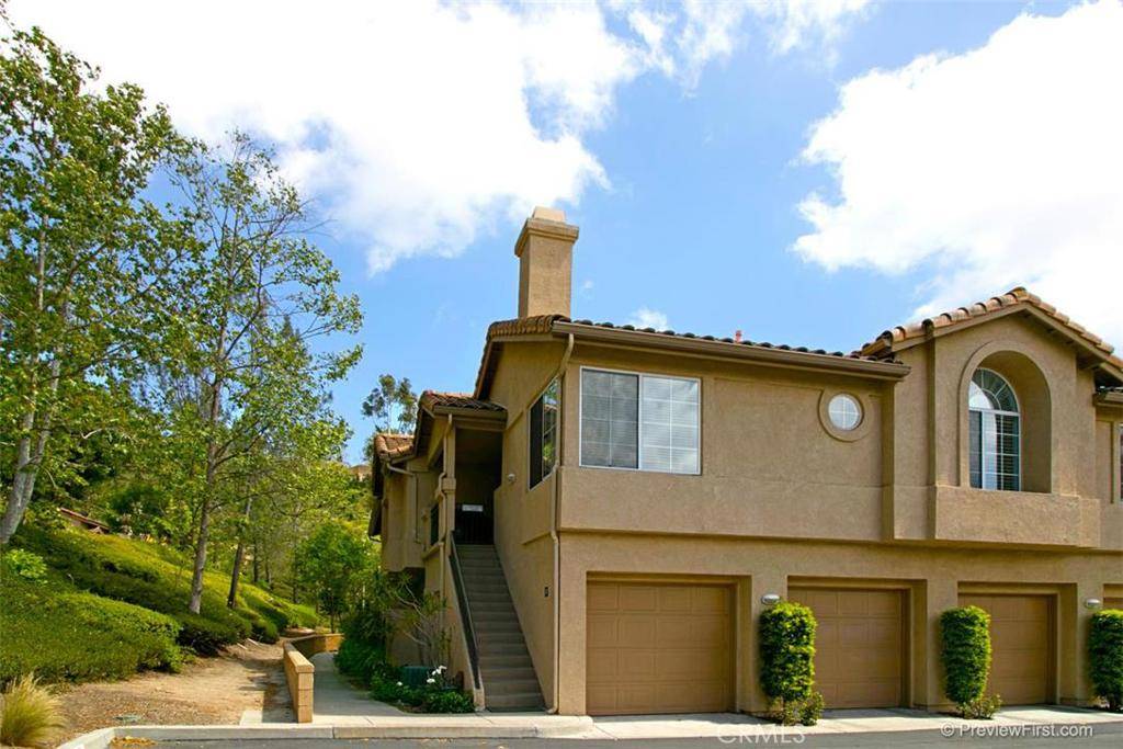 Aliso Viejo, CA 92656,67 Waxwing LN