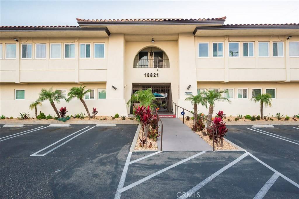 Huntington Beach, CA 92648,18821 Delaware ST