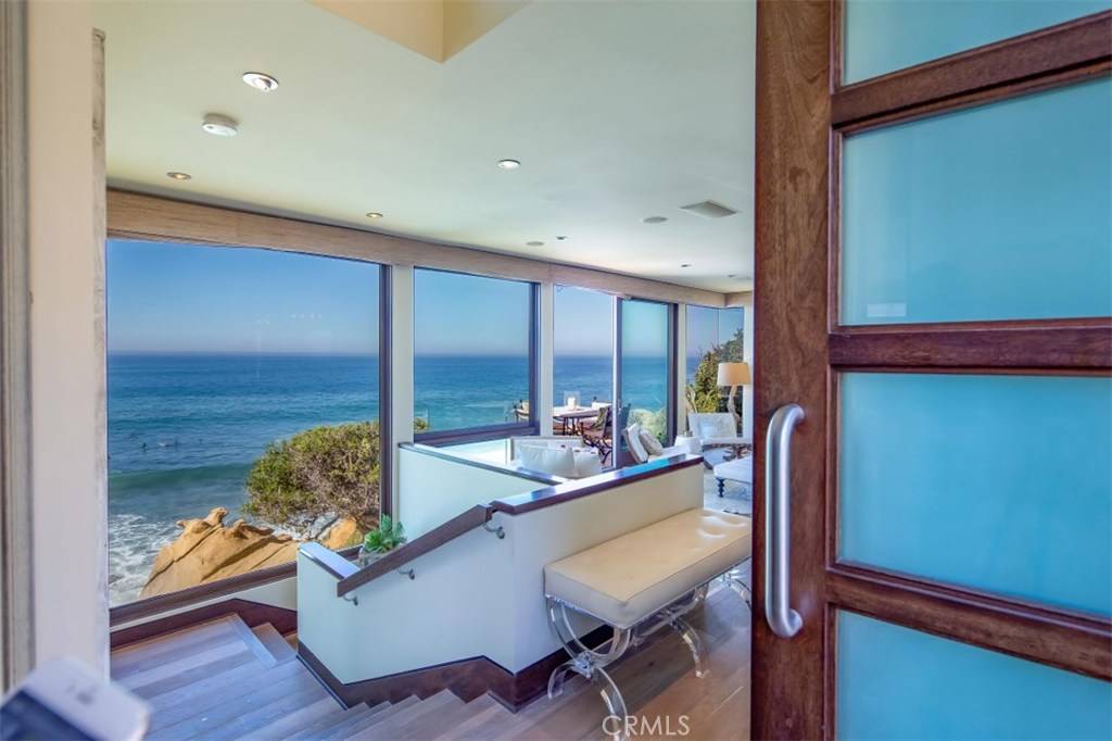 Laguna Beach, CA 92651,1715 Ocean WAY