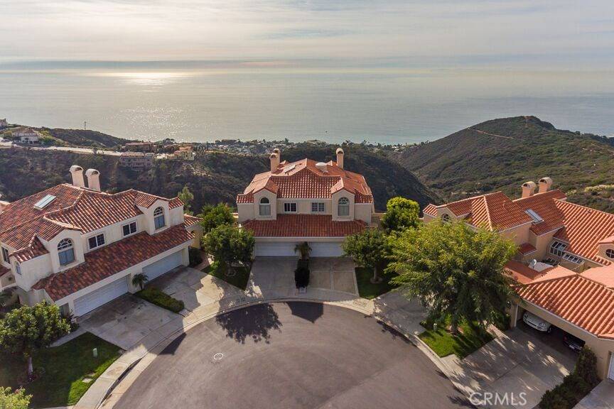 Laguna Niguel, CA 92677,33 Saint Raphael