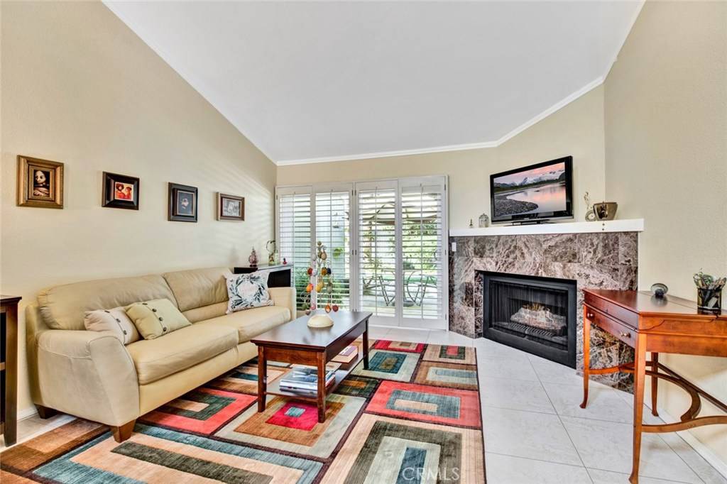 Costa Mesa, CA 92626,3433 Timber Lake