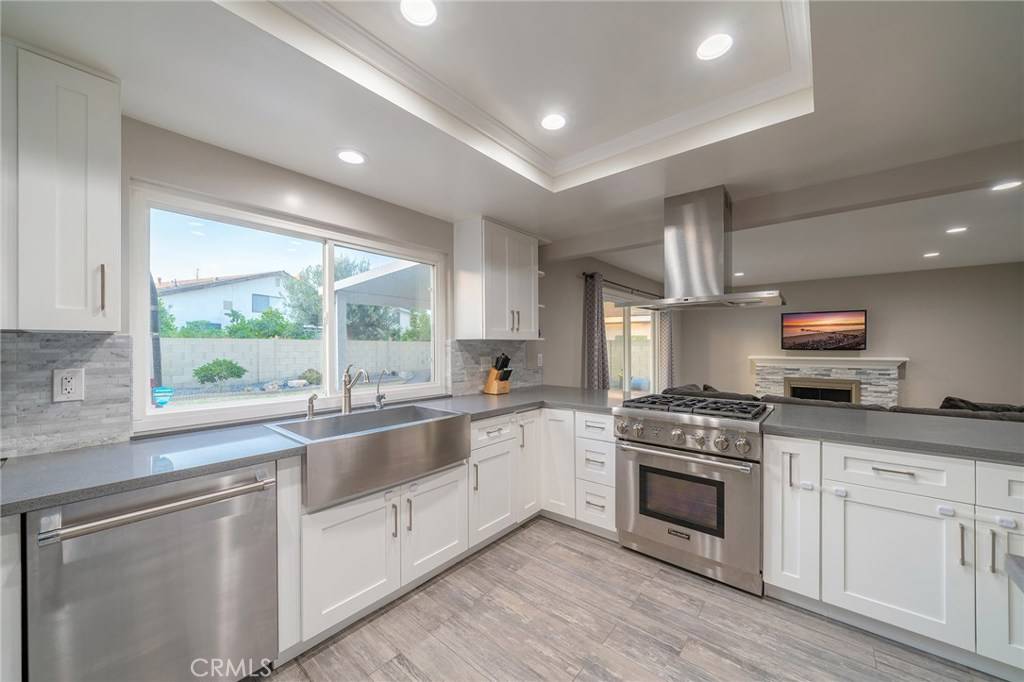 Westminster, CA 92683,5271 Clark CIR