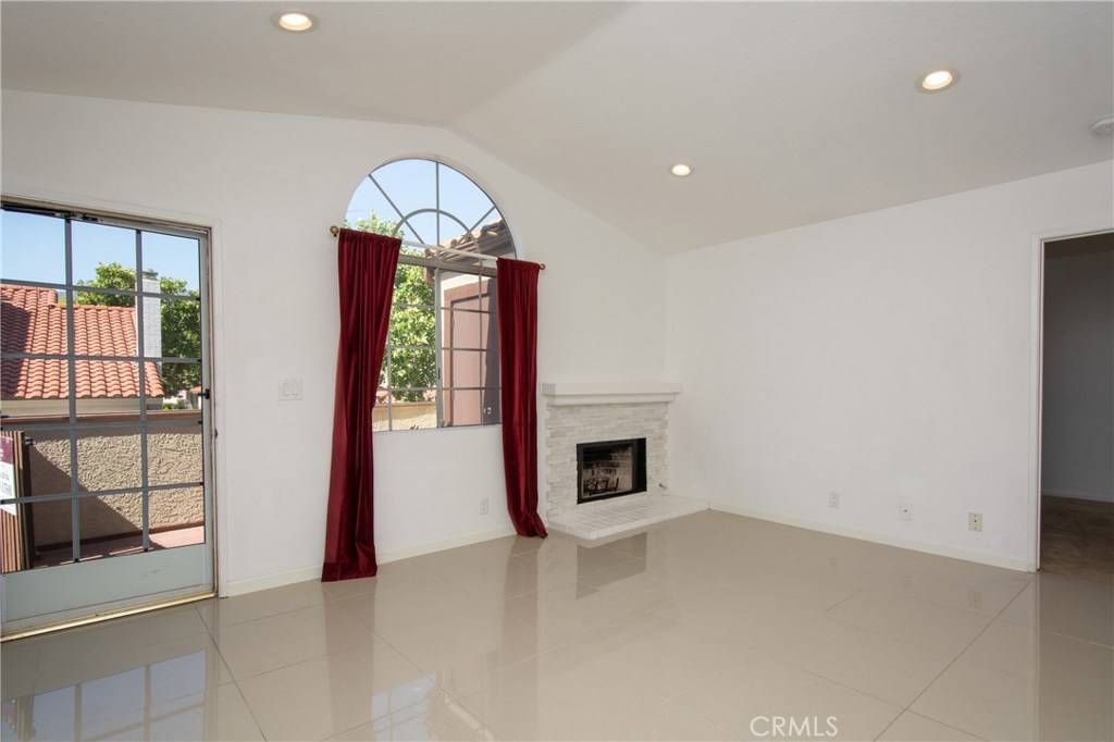 Rancho Santa Margarita, CA 92688,4 Flor De Sol #17