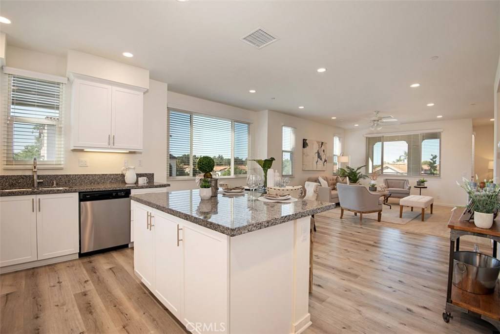 Rancho Santa Margarita, CA 92679,21401 Dahlia Court