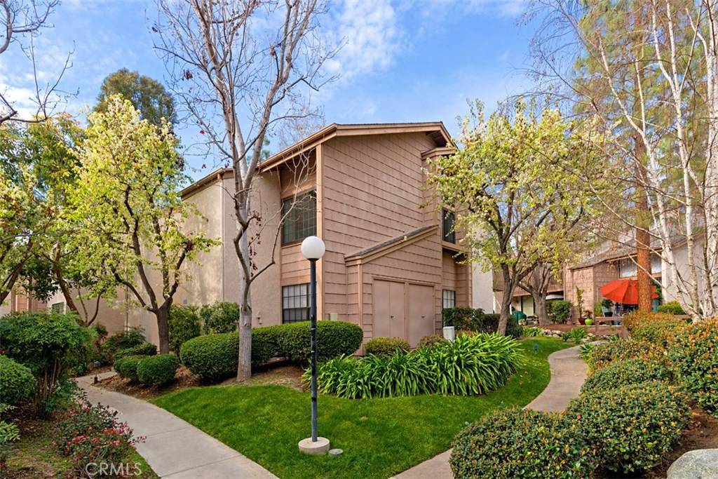 Laguna Hills, CA 92656,26701 Quail #191