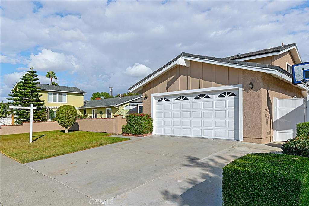 Fountain Valley, CA 92708,16350 Rosewood ST