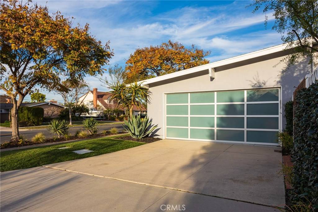 Rossmoor, CA 90720,3042 Copa De Oro DR