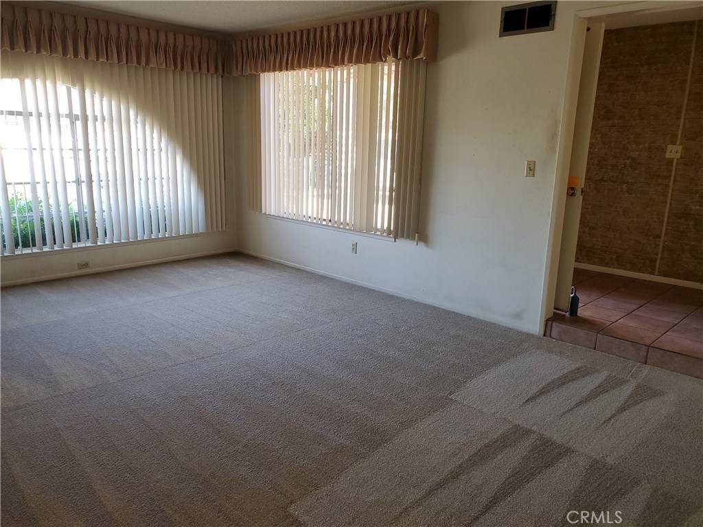 Huntington Beach, CA 92647,6472 Saint Paul CIR