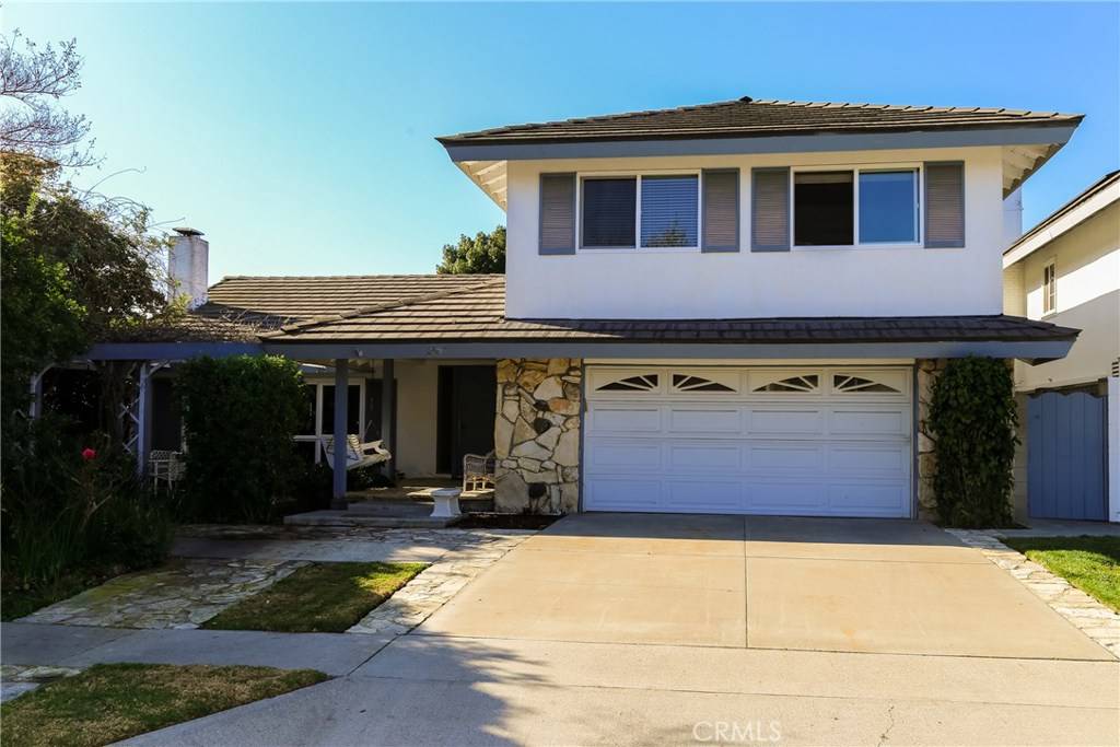 Huntington Beach, CA 92646,20061 Colgate CIR