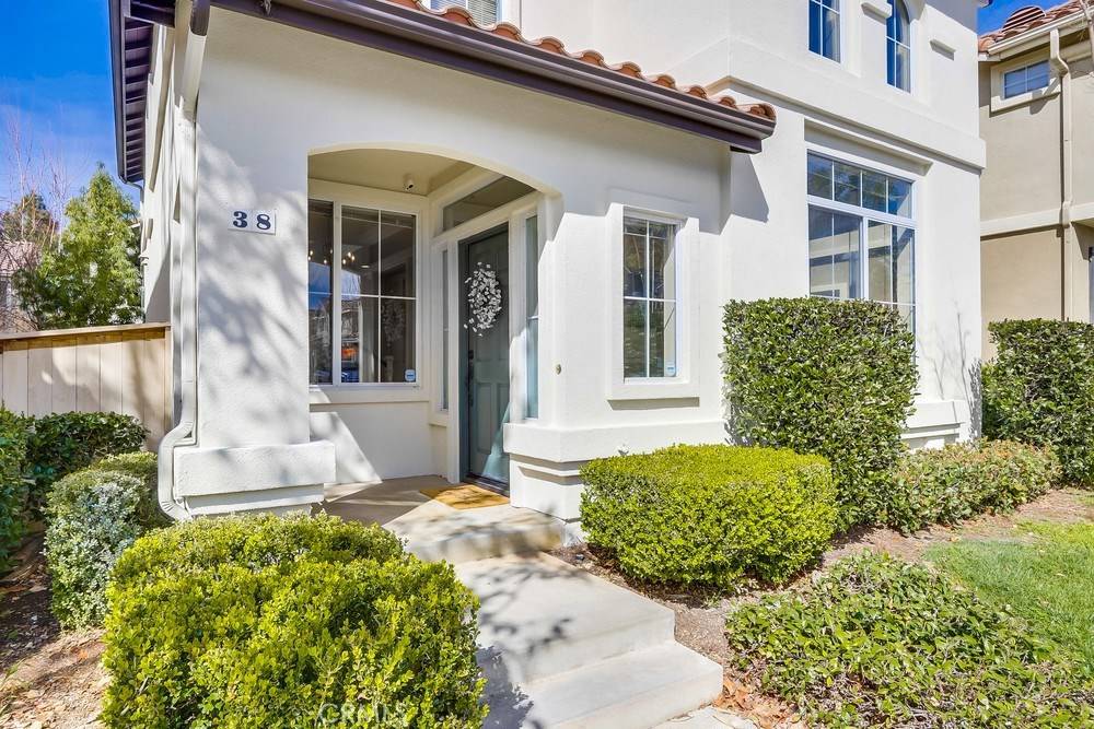 Rancho Santa Margarita, CA 92688,38 Paseo Brezo