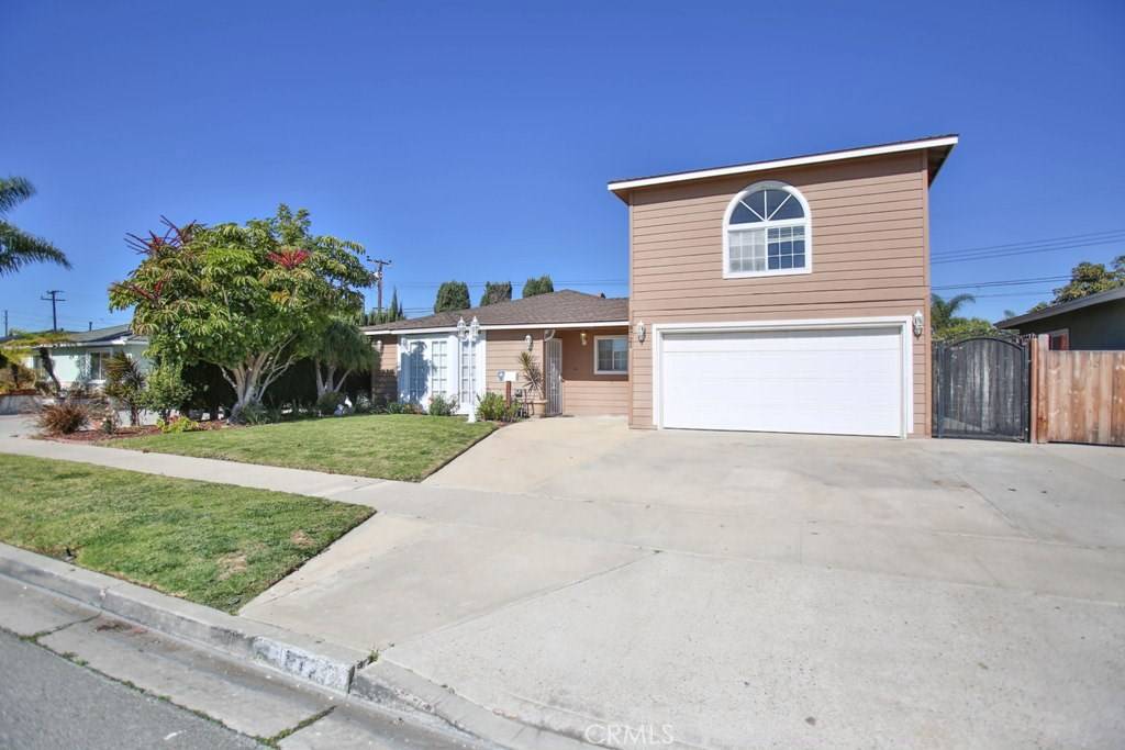 Westminster, CA 92683,8721 Thorpe AVE