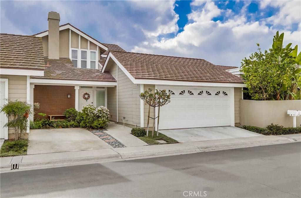 Irvine, CA 92604,12 Pebblewood