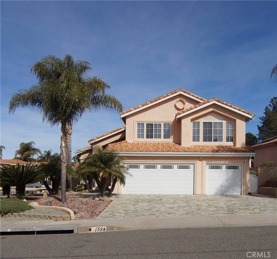 Oceanside, CA 92057,1394 Via Cibola