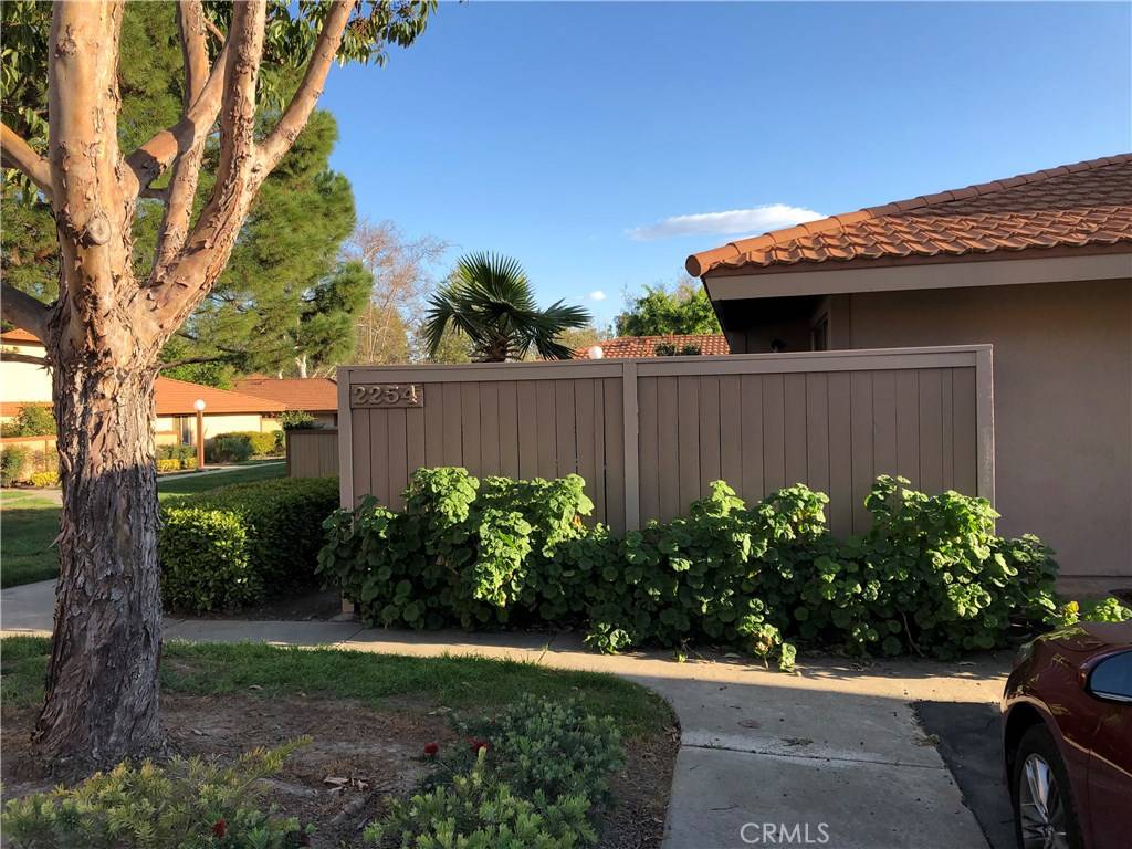 Tustin, CA 92780,2254 Tamarac LN